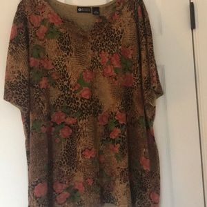 🌸HOT Animal Print Flower Shirt🌸